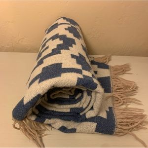Pre-loved Pendleton scarf/wrap 100% virgin wool